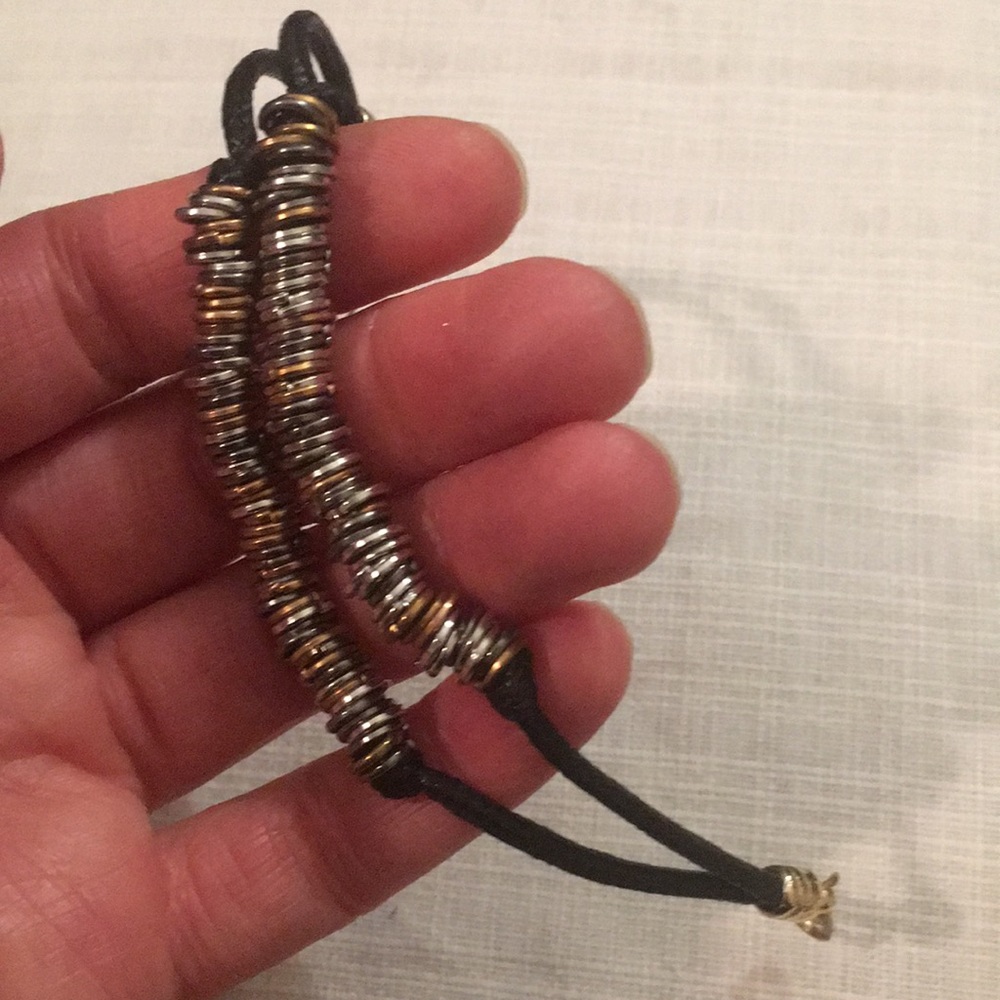 Metal Rings Bracelet - Picture 2 of 3